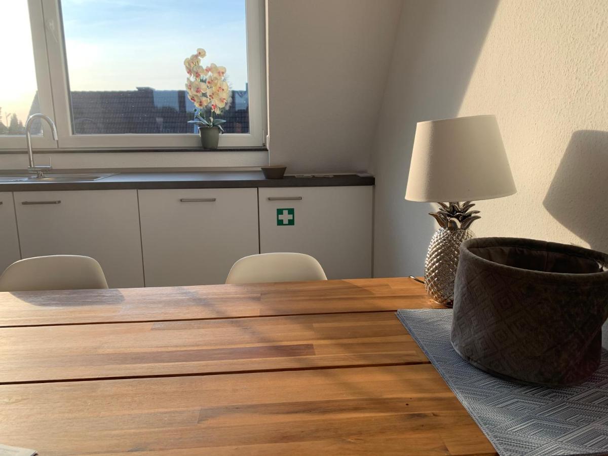 Apartment Brander Blick Aken Buitenkant foto