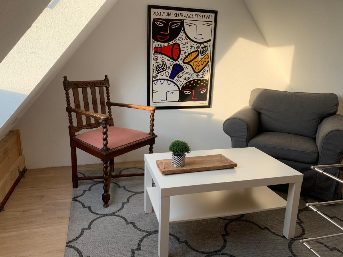 Apartment Brander Blick Aken Buitenkant foto